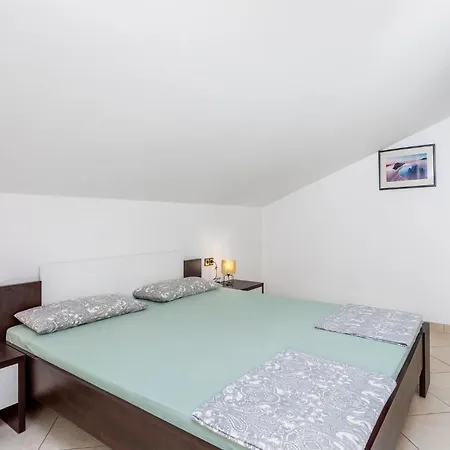 1 Bedroom Gorgeous In 아파트 *