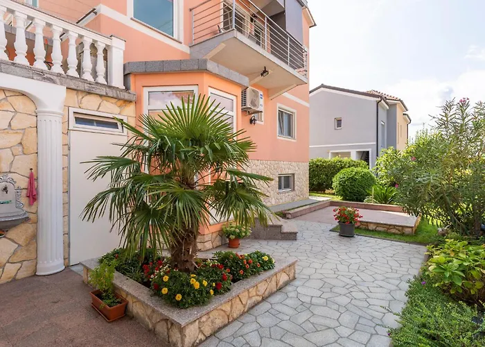 1 Bedroom Gorgeous In *