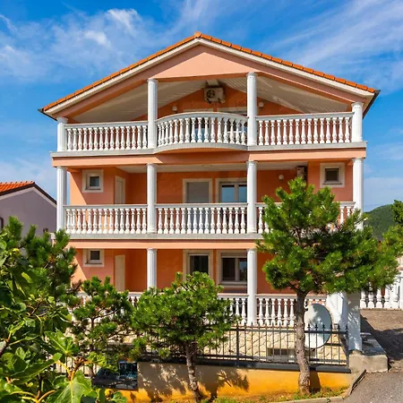 Apartament 1 Bedroom Gorgeous In Crikvenica