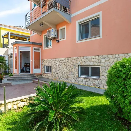 Apartament 1 Bedroom Gorgeous In Crikvenica