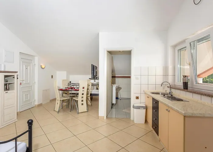 1 Bedroom Gorgeous In * Crikvenica