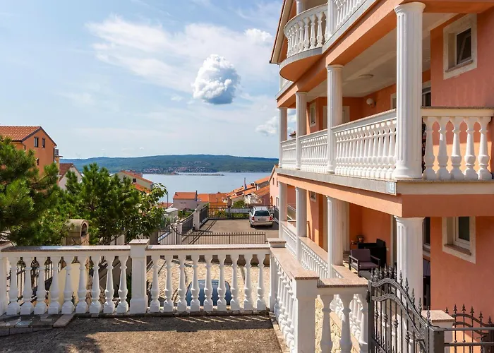 1 Bedroom Gorgeous In Lejlighed Crikvenica