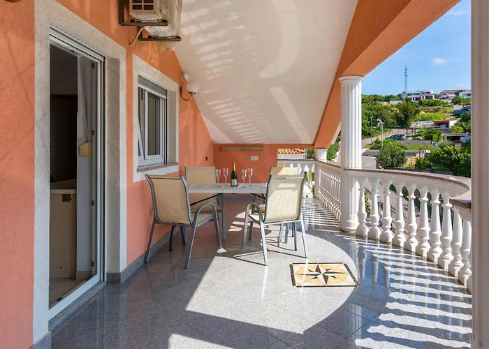 1 Bedroom Gorgeous In * Crikvenica